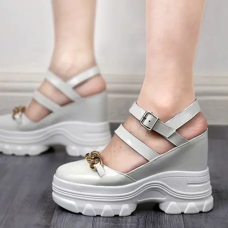 厚底坡跟包头凉鞋女款夏休闲一字带法式高跟鞋10CM婚纱神器松糕鞋图片