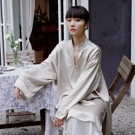 醋酸衬衫女2023新款宽松缎面法式上衣长袖气质新中式高级感衬衫裙图片