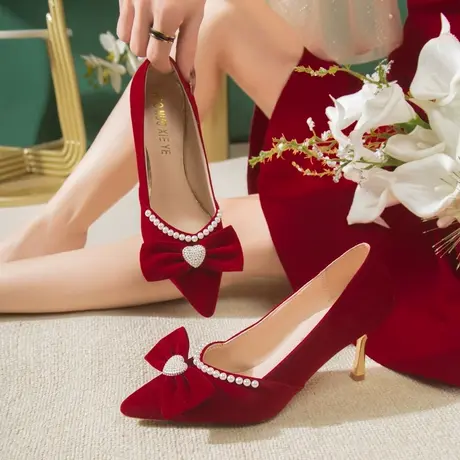 中式婚鞋红色新娘鞋秀禾服蝴蝶结敬酒服2024新款细高跟鞋粗跟单鞋图片