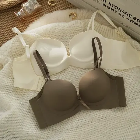 无痕内衣女加厚小胸聚拢显大无钢圈胸罩收副乳防下垂白色文胸套装商品大图
