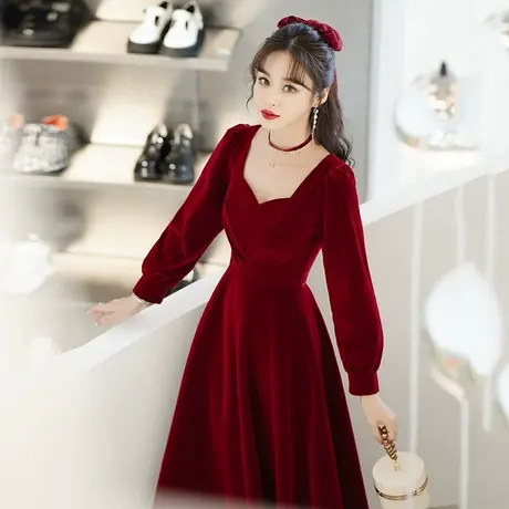 敬酒服新娘冬季丝绒长袖冬天加厚结婚法式红色晚礼服高级简单大气图片