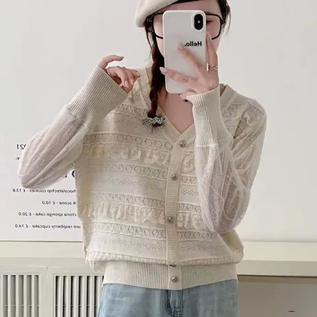 蕾丝拼接v领女士针织衫2024春季新款小个子小香风洋气爆款上衣女图片