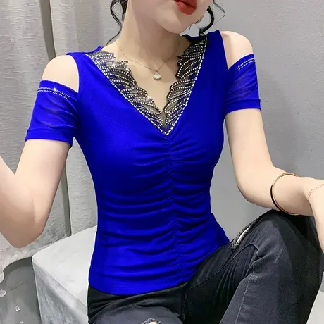 欧货性感露肩T恤女短袖时尚网纱V领上衣设计感小众烫钻紧身小衫夏图片