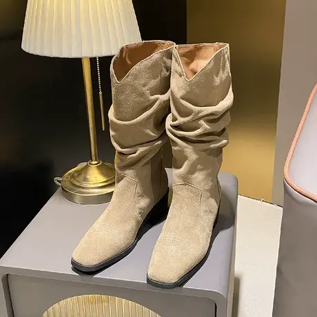 堆堆靴女骑士靴复古绒面粗跟尖头2024夏季新款棕色皱褶高筒长靴秋图片