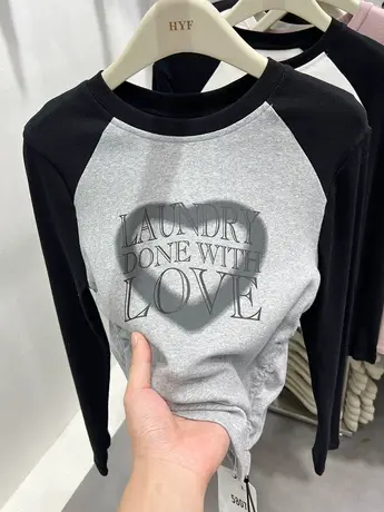 设计感拼色爱心字母印花长袖T恤女2023春装新款洋气抽绳体恤上衣商品大图