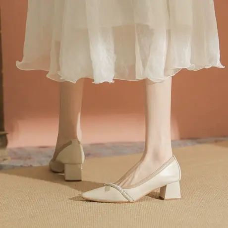 单鞋2023年夏季新款珍珠拼接高跟鞋气质小众设计感尖头粗跟不累脚图片