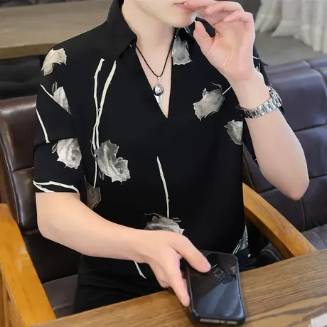 夏季冰丝短袖t恤男2025年新款衣服潮流宽松五分袖男装体恤V领半袖商品大图