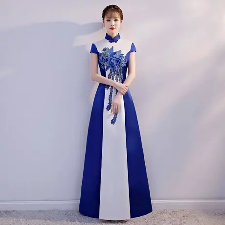 青花瓷修身改良旗袍长款优雅宴会晚礼服舞台走秀演出服中国大合唱图片
