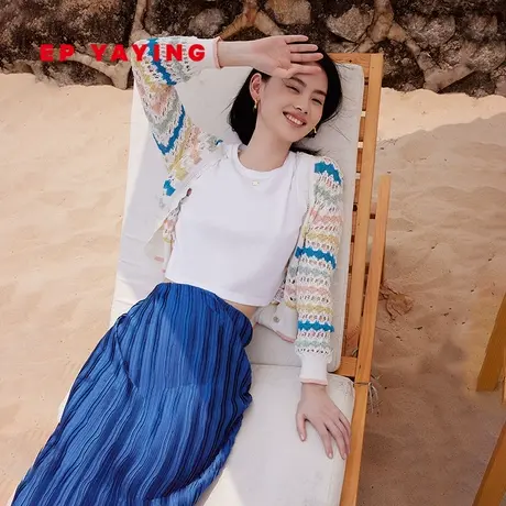 EP雅莹女装 棉麻混纺镂空空调衫v领针织开衫 2023新款9103A图片