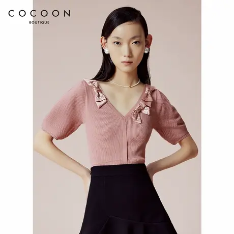 COCOON商场同款时尚上衣2024夏新女V领修身显瘦钉珠装饰毛针织衫商品大图