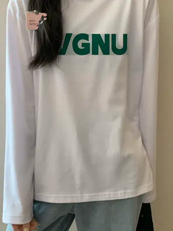 白色仿棉漂亮时尚的内搭打底衫女秋冬季加绒宽松版长袖t恤上衣服商品大图