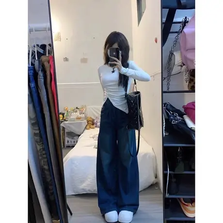 开叉修身长袖t恤女秋季内搭小众设计感独特显瘦打底衫不规则上衣图片