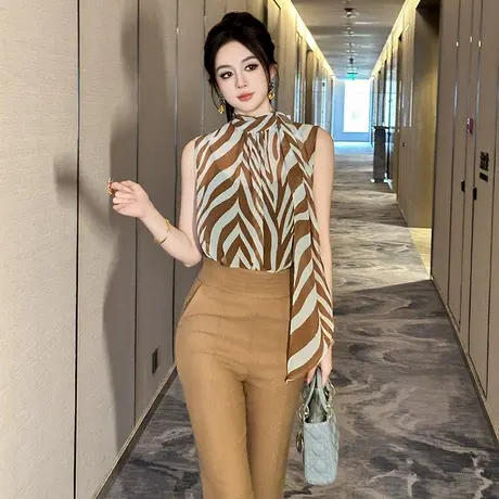 独特超火条纹无袖衬衫立领系带轻奢减龄洋气上衣薄款绝美雪纺上衣图片