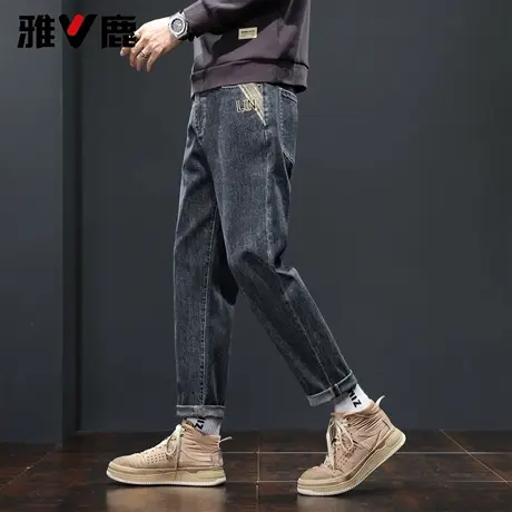 雅鹿2026春季新款宽松直筒牛仔裤男青年显高显瘦港风字母绣花长裤图片