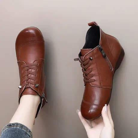 2023牛筋底新款大码女靴41一43秋冬平底加绒棉靴真皮显瘦软底短靴商品大图