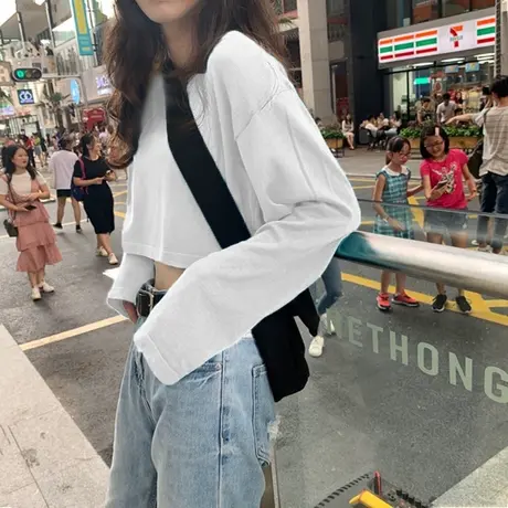 2023年新款春秋季辣妹穿搭上衣白色短款宽松外穿早秋衣长袖t恤女图片