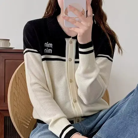 春装2024年新款娃娃领早春针织开衫外套女毛衣初春别致短款上衣女图片