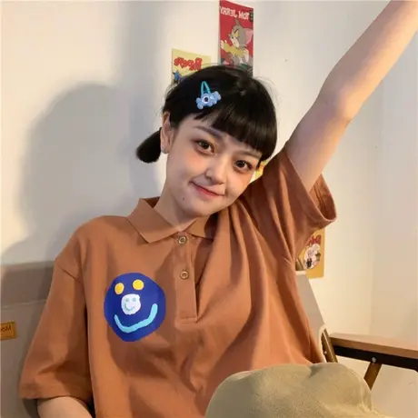 红续港风复古笑脸短袖T恤女2023夏季宽松休闲Polo领卡通印花上衣商品大图