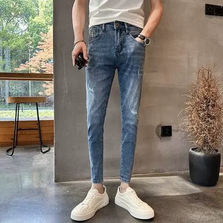 2023夏季新款蓝色破洞小脚牛仔裤男韩版修身铅笔裤薄款弹力九分裤图片