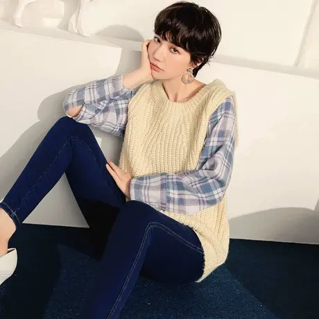 桔熊秋冬季假两件套上衣格子毛呢袖拼接保暖毛衣女大码FA2510图片