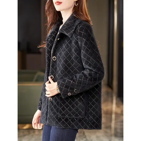 宝诗黎【新品价368元】连帽亮丝格子短外套ZZ1542图片