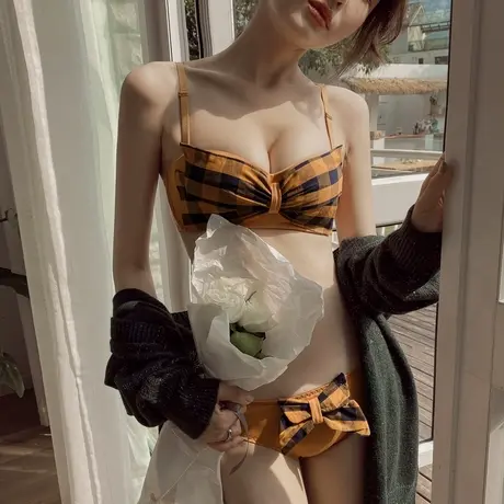 荷韵阁复古格纹小胸聚拢少女内衣女春夏无钢圈上托收副乳文胸套装图片