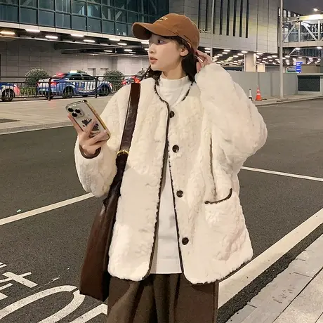 唐狮仿羊羔绒外套女秋冬2023新款爆款白色小香风毛毛上衣冬季加厚图片