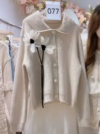 法式双生花软糯针织毛衣开衫女2023早秋新款宽松显瘦翻领上衣外套商品大图