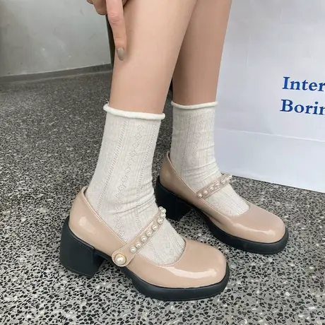 玛丽珍鞋女2023年春夏新款法式珍珠浅口单鞋晚晚风漆皮防滑高跟鞋图片