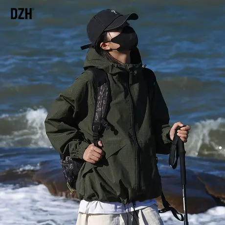 情侣防风冲锋衣男款秋季休闲外套潮高级感男装2023新款情侣装夹克商品大图