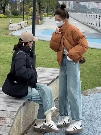 2023新款冬季百搭韩版时尚羽绒服女宽松加厚面包服短款白鸭绒外套图片