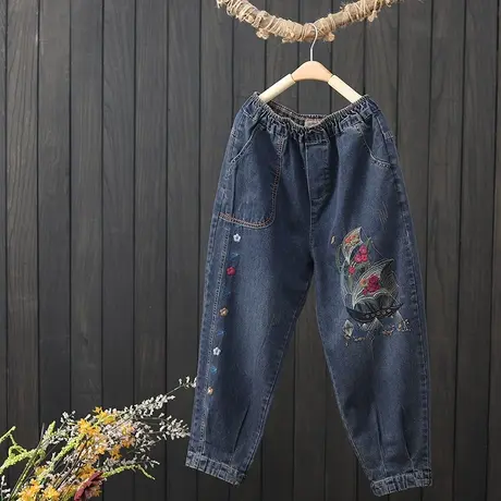 春季2023年新款文艺复古刺绣牛仔哈伦裤女宽松显瘦水洗休闲九分裤图片