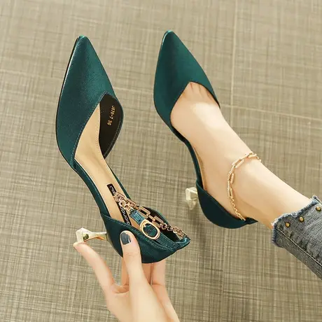 鞋子女2023年新款百搭性感年会细跟高跟鞋一字扣浅口尖头中跟单鞋图片