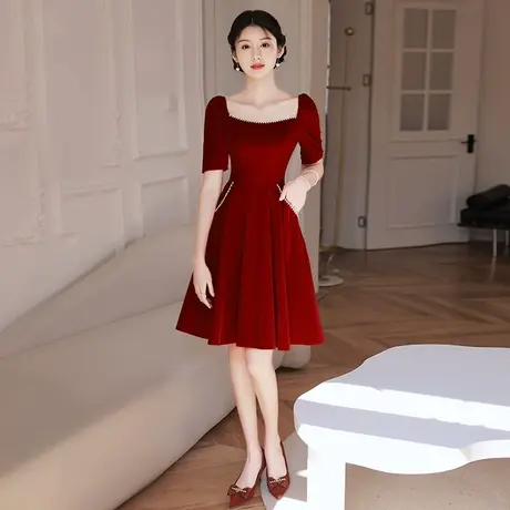 敬酒服小个子新娘2023新款订婚红色小礼服裙回门便装平时可穿简约图片