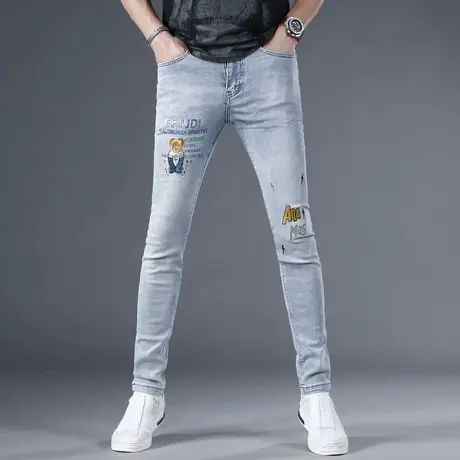牛仔裤2024新款男夏季薄款浅蓝色修身小脚裤烫钻刺绣潮流男士裤子图片