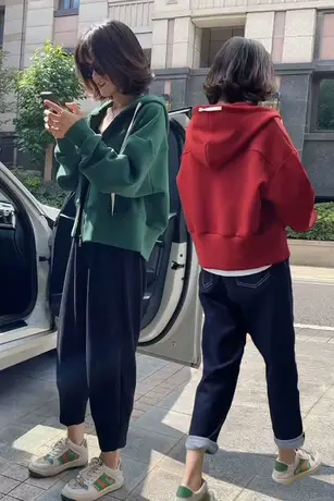 2023春秋季新款韩版网红连帽开衫卫衣女短款外套减龄慵懒风上衣潮图片