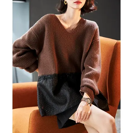 宝诗黎【新品价368元】V领蕾丝亮片拼接羊毛衫AJB4002商品大图