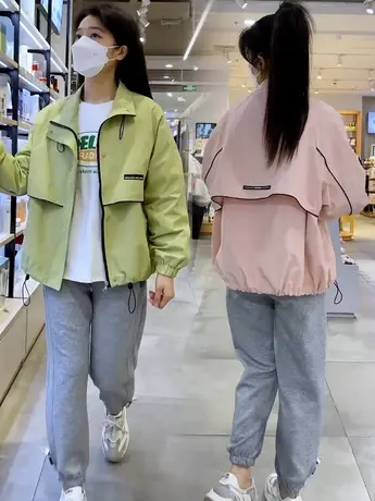 休闲宽松工装外套女短款2023春秋新款韩版百搭时尚棒球服夹克上衣商品大图