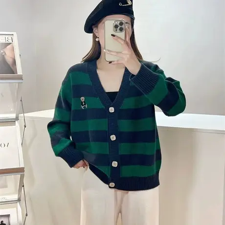 v领条纹毛衣开衫针织外套女秋装2023年新款今年流行爆款外穿上衣商品大图