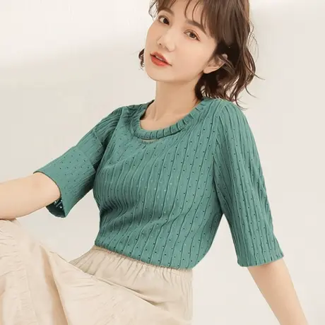 桔熊秋季休闲简约立体纹理t恤舒适圆领五分袖上衣女装大码AB17519图片