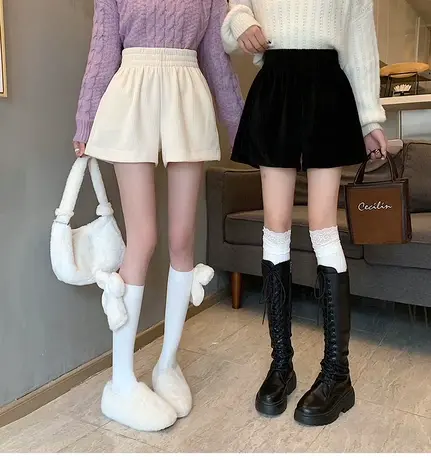 灯芯绒阔腿裤女秋冬季小个子高腰短裤2023年新款时尚加厚靴裤外穿图片