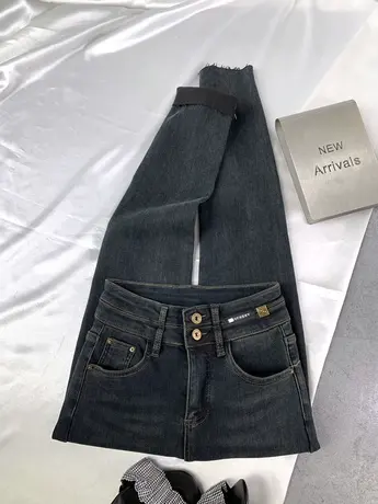 两粒扣加绒牛仔小脚裤女2023秋冬新款显瘦百搭高腰裤弹力包臀图片