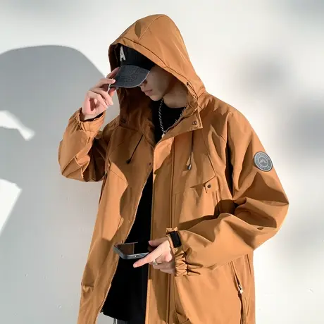 男士焦糖色连帽外套男春秋季男装2024新款防风衣防水冲锋衣高级感商品大图
