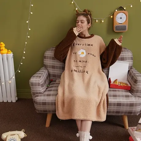 Bananagirl睡衣女秋冬珊瑚绒可爱加厚女睡裙长袖保暖家居服可外穿商品大图