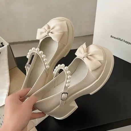 玛丽珍鞋女2023年春新款时尚高跟蝴蝶结厚底粗跟珍珠配裙子小皮鞋商品大图