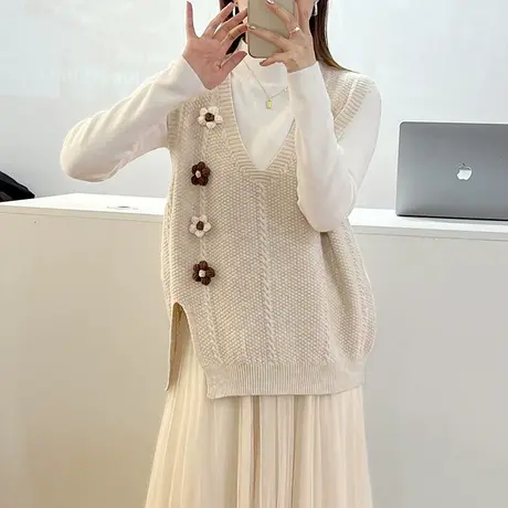 秋装2023年新款小花马甲背心外穿v领洋气百搭马夹宽松无袖上衣女图片