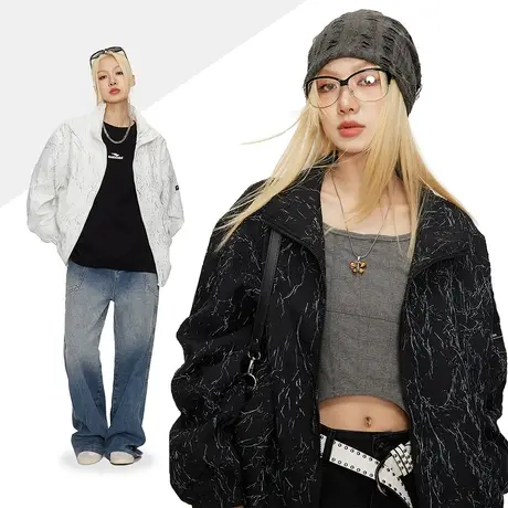 设计感白色冲锋衣女2023年新款春秋款复古运动外套宽松情侣装夹克商品大图