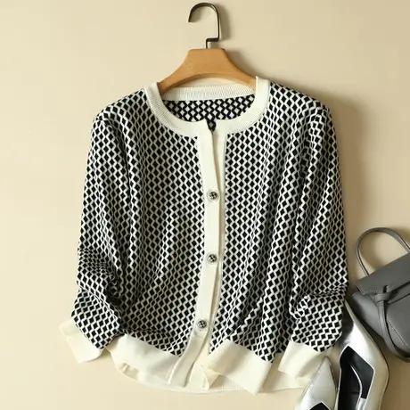 早春短款宽松开衫毛衣女春装2024年新款女装外搭秋季针织外套早秋图片