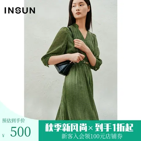 恩裳2023夏款新款经典千鸟格印花条子缎面雪纺轻盈连衣裙图片
