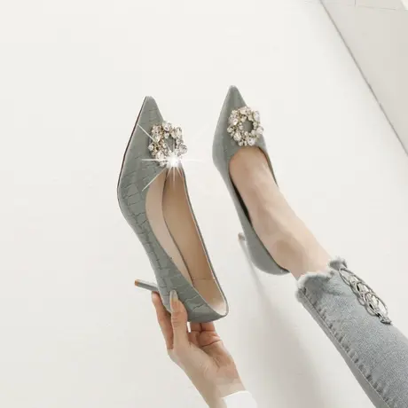 漆皮高跟鞋女通勤2023春季新款性感百搭水钻尖头职业细跟浅口单鞋图片